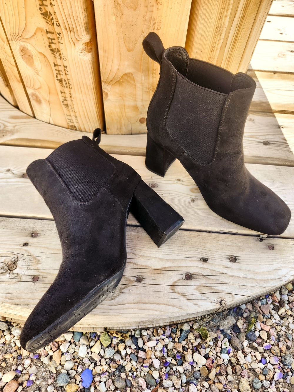 Dream Pairs Black Chelsea Ankle Boots Women's Size 8.5 Chunky Block Heel